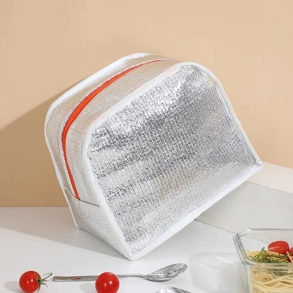 Cute Cartoon Bear Animal Bento Bag - The Perfect Insulated Lunch Box - Picture 4 of 5